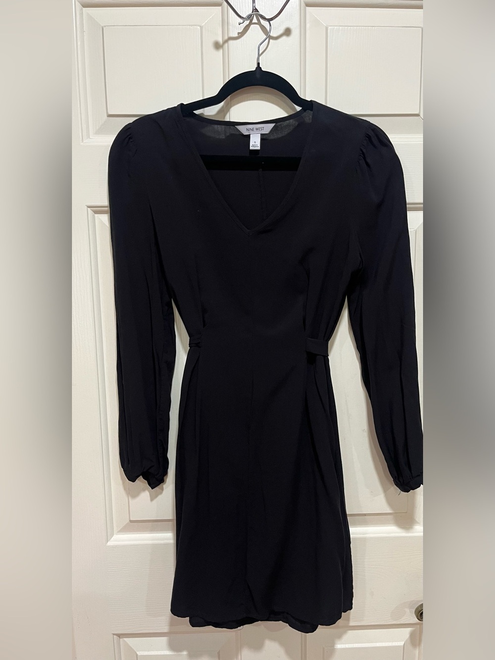 Nine West Black V-Neck Long Sleeve Midi Dress